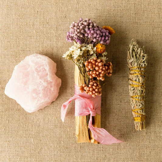 Green Gaea - Palo Santo, Crystal and Dried Flowers